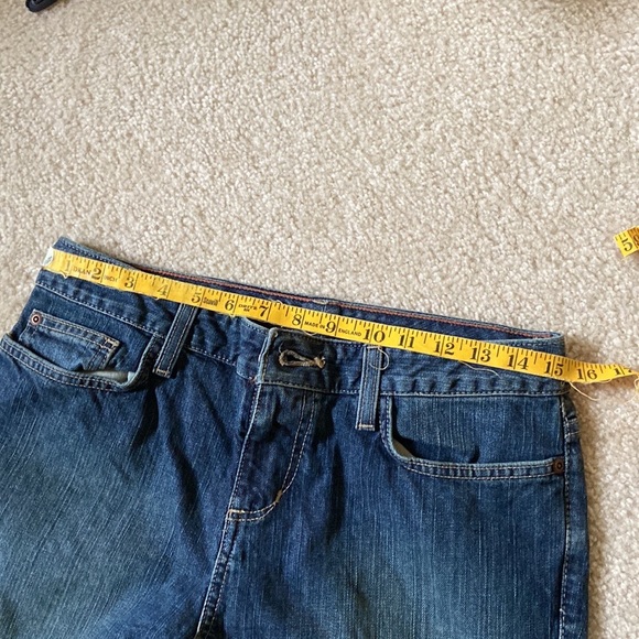 Eddie Bauer Natural  fit jeans - Picture 8 of 8